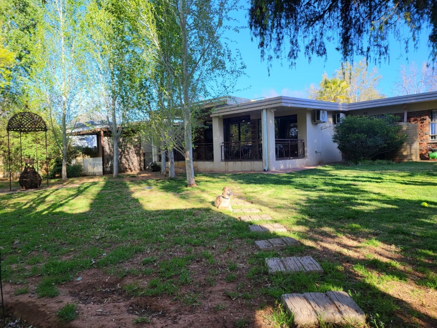 5 Bedroom Property for Sale in Universitas Free State